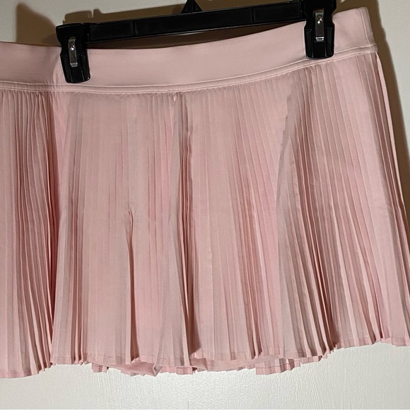 Lululemon Athletica Pink Tennis Skirt - Picture 3 of 6